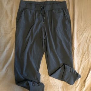 Grey Athleta jogger!